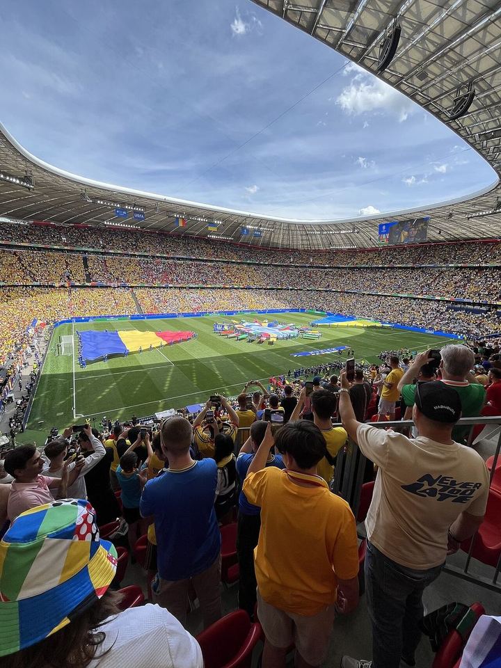 南野拓实：很高兴回到安菲尔德，我在这里有很多美好回忆（封面配图）